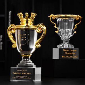 Nuevo Trofeo Premium con Corona, Copa Grande de Cristal K9 Dorada, Copas y Premios Deportivos Personalizados para Campeonatos de <span class=keywords><strong>Liga</strong></span> - Product Image 1