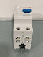 Disjoncteur différentiel F202AC40003 F202AC-400.03 40A 30mA Dispositif de protection électrique RCCB