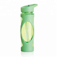 Bouteille d'eau en plastique de 21 oz avec couvercle, poignée et paille, sans BPA, qualité alimentaire, anti-fuite, compatible lave-vaisselle, pour la consommation quotidienne en extérieur