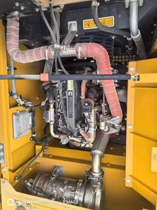 Excavadora de cadenas XE200GH usada en venta, anteriormente operada en China con motor Cummins (componente principal) - Product Image 3