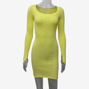 Robe moulante fendue à manches longues et col carré, sexy et élégante, de qualité supérieure, personnalisable en gros pour femmes - Product Image 4