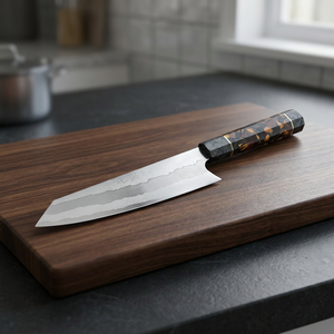 Couteau de cuisine Kiritsuke Thewizcrafts de 8 pouces, acier Damas 256 couches avec manche en résine, finition satinée, ambidextre - Product Image 3