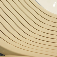 Chaise longue d'extérieur ergonomique en plastique en forme de S, imperméable, à lattes, pour piscine et resort