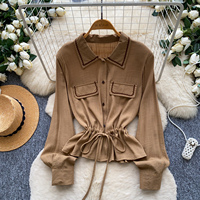 Chemisier à manches longues pour femme avec revers, taille à cordon de serrage, bordure contrastante et poches, style peplum, idéal pour l'automne