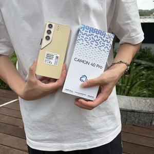 โทรศัพท์มือถือ กล้องหลัง 48MP สีทอง สมาร์ทโฟน 5G  เซ็นเซอร์ลายนิ้วมือ สมาร์ทโฟน C 40 Pro 5G - Product Image 1