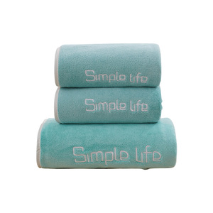 Ensemble de serviettes style jeune, en polaire corail épaissie, absorbant, sans peluches, pour couple, visage et bain, usage domestique - Product Image 4