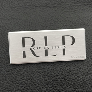 Placa de identificación en relieve 3D de <span class=keywords><strong>plata</strong></span> de Metal personalizada de alta calidad Placa de nombre de logotipo de aluminio anodizado cepillado para etiqueta de activo - Product Image 4