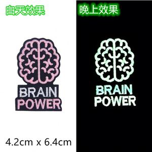 แพทช์ปักลายรูปหัวใจ ริมฝีปาก และคำว่า Hi สำหรับเสื้อผ้า สไตล์ไนท์คลับ ดีไซน์ใหม่ รีดติดได้ - Product Image 5