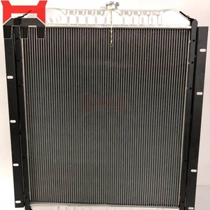 Pièces d'excavateur SK200-6, réservoir d'eau de refroidissement du radiateur YN05P00024S001 - Product Image 1