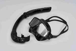 قناع غوص وسباحة احترافي مضاد للضباب بعدسة مزدوجة من السيليكون للغوص والسباحة - Product Image 6