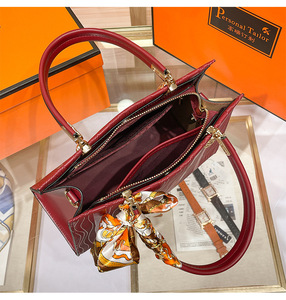 New Fashion Designer Crossbody Bags High Quality PU <b>Leather</b> Shoulder Messenger Bag Casual Totes Luxury Women Handbags and <b>Purses</b> - Product Image 6