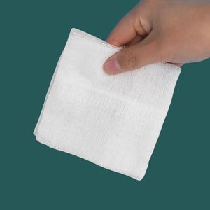 <span class=keywords><strong>Compresse</strong></span> <span class=keywords><strong>non</strong></span> <span class=keywords><strong>tissée</strong></span> en gros de Guangyi, compresses médicales hémostatiques stériles, écouvillon de gaze médicale, pièce de gaze médicale, coussin - Product Image 4