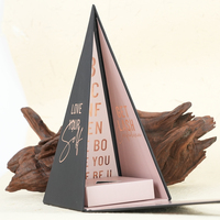 Custom Free Design Kosmetische Hautpflege Parfüm Flasche Verpackung Luxus Pyramide Form Hot Stamp ing Parfüm Geschenk box mit Logo
