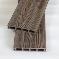 Panneaux muraux composites en bois et plastique gaufré 3D WPC personnalisés Revêtement mural composite WPC pour l'extérieur
