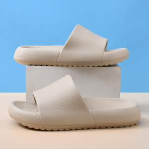 Zapatillas de verano para hombre, suela gruesa, EVA, antideslizantes, transpirables, color blanco marfil, para uso en interiores - Product Image 1