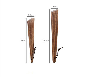 <span class=keywords><strong>Spatule</strong></span> <span class=keywords><strong>de</strong></span> <span class=keywords><strong>cuisine</strong></span> triangulaire suspendue en bois portable pour le camping, la préparation <span class=keywords><strong>de</strong></span> nourriture pour bébé, la <span class=keywords><strong>cuisine</strong></span> plate - Product Image 1