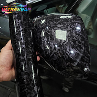 Film vinyle adhésif noir brillant effet fibre de carbone forgée pour autocollants de moto, décalcomanies et accessoires automobiles
