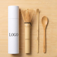 OEM Personnalisé Vente en Gros Fouet à Matcha Japonais Fait Main Outils de Matcha Personnalisés Fouet à Thé en Bambou à Long Manche