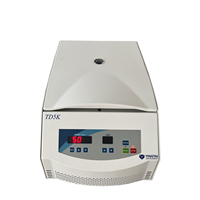 Centrifugeuse de laboratoire de table TD5K à basse vitesse avec construction en acier, vitesse maximale de 5000 tr/min, 3460xg RCF, capacité de 6 x 100 ml