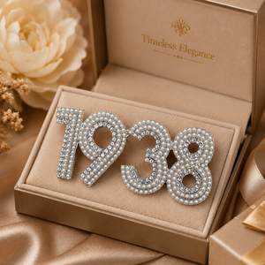 Spilla da Donna di Alta Qualità con 3 File di Perle e Design Luccicante Ispirato all'Anno di Fondazione di Jack and Jill of America (JJ 1938) - Product Image 3