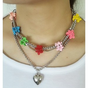 Collar con colgante de corazón floral de aleación de zinc, joyería de fiesta para mujer, estilo gargantilla, diseño geométrico - Product Image 1