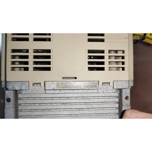Unité de freinage Yaskawa CDBR-4045D 400V 45kW – Charge de désactivation maître-esclave - Product Image 3