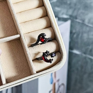 Cổ Điển Punk Gothic Rắn Mặt Trăng Brass Với Màu Đen Mạ khảm Cubic Zirconia, Moonstone Có Thể Điều Chỉnh Mở Vòng Cho Phụ Nữ - Product Image 3