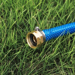 Adattatore Girevole in Ottone Resistente per Tubo da Giardino 5/8 Barb X 3/4 <span class=keywords><strong>GHT</strong></span> per Sistemi di Irrigazione - Product Image 4