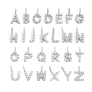 Colgante de Perla con Inicial |   Colgante de Letra del Alfabeto en Acero Inoxidable Chapado en Oro PVD de 18K para la Creación de Joyas |   Impermeable e Hipoalergénico - Product Image 5