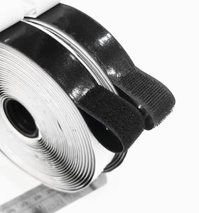 Bande auto-agrippante industrielle noire à coudre, accessoires vestimentaires, faible MOQ, adhésif en nylon au dos - Product Image 1