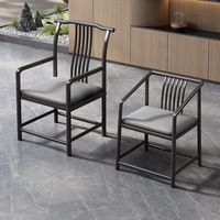 Nouveau fauteuil Taishi de style chinois avec accoudoirs ronds, structure métallique, assise rembourrée, mobilier moderne pour salon et maison