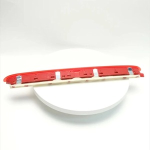 Luz de Freno Elevada para Touareg 2011-2017, Luz de Prevención de Colisiones Traseras, Luz de Señal de Freno Elevada 7P6945097 - Product Image 4