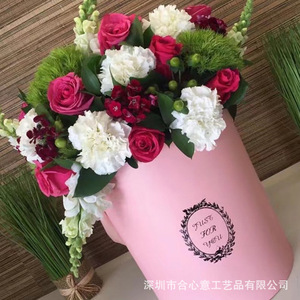 <span class=keywords><strong>Seau</strong></span> à fleurs rond de grande taille prêt à l'emploi boîte à fleurs ensemble de trois pièces bouquet cartable <span class=keywords><strong>seau</strong></span> à fleurs cylindrique en stock du fabricant - Product Image 2