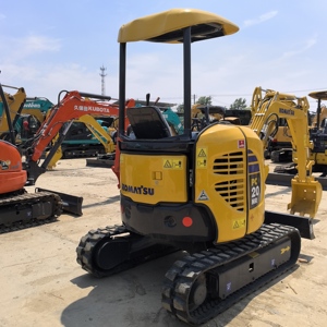 Miniexcavadora Komatsu PC20 Usada a Precio Accesible, Excavadora de Cadenas de 2 Toneladas de Segunda Mano, Komatsu PC20-3 en Venta - Product Image 1