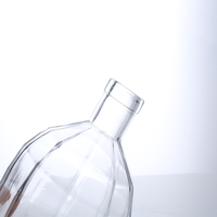 Vente en gros 250ml 400ml 500ml Vin Vodka Whisky Liqueur Bouteille de boisson en verre avec bouchon en verre