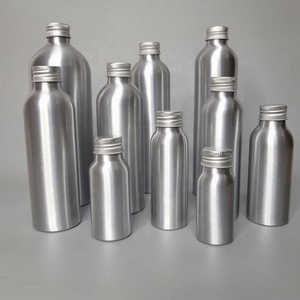 Botella de Aluminio de 50 ml, 100 ml, 120 ml, 150 ml, 200 ml, 250 ml con Tapa Metálica Plateada, Dorada o Negra - Product Image 6