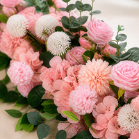 Arrangement floral en soie artificielle pour la décoration de l'allée de mariage, de la table, de la scène et du fond