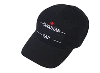 Gorra de béisbol suave personalizable de alta calidad MOQ bajo Opciones de bordado de letras transpirables americanas ajustadas a la moda en relieve