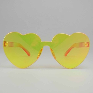 Gafas de sol con forma de corazón de amor Color mujer marco sin montura tinte lente transparente gafas de sol coloridas mujer rojo rosa amarillo tonos viaje - Product Image 3