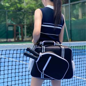 Sac de raquette de sport portable personnalisé pour l'extérieur, housse de raquette de pickleball, sac de raquette en toile, design bandoulière, sac de tennis de table de plongée - Product Image 2