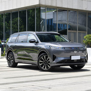 Dongfeng Yipai 008 Epai008 SUV Eléctrico EREV de Nueva Energía, 6 Asientos, Automático, Volante a la Izquierda, Vehículo Familiar - Product Image 3