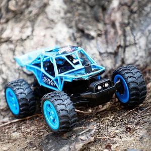 Voiture de course RC tout-terrain à grande vitesse à l'échelle 1:32 avec lumières LED, vitesse variable, télécommande, mini jouet rapide pour enfants - Product Image 4