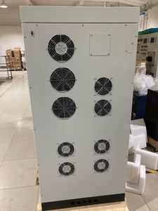 Système solaire hybride hors réseau triphasé à onde sinusoïdale pure 384V 192V 50kW 60kVA - Product Image 2