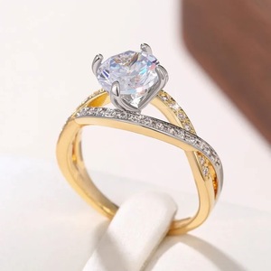 Anello Classico a Quattro Punte con Fascia Intrecciata Bicolore, Gioiello da Donna per Fidanzamento e Matrimonio - Product Image 6