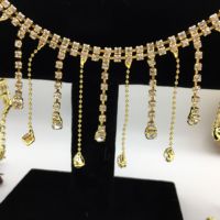 SINRONG matériel de fer personnalisé Stretch Flatback Style strass frange garniture cristal vêtements décoratifs bijoux sacs décoration