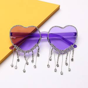 Fantaisie jour couleur bonbon Bling diamant <span class=keywords><strong>frange</strong></span> coeur <span class=keywords><strong>lunettes</strong></span> de soleil brillant gland strass <span class=keywords><strong>lunettes</strong></span> de soleil pour femmes filles fête <span class=keywords><strong>lunettes</strong></span> - Product Image 6