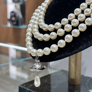 Collar Saturno Estilo Punk Empress Dowager, Cadena de Aleación de Lujo para Banquete, Diseño de Gota de Agua Tridimensional de Tres Capas - Product Image 5