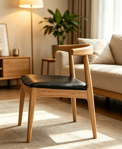 Silla de Comedor con Respaldo en Arco de Roble Natural, Asiento Acolchado de PU Negro Brillante Impermeable, Patas Cónicas de Madera Maciza, Silla Minimalista para Cocina - Product Image 4