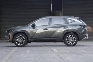 YT Auto Hot Hyundais Tucson Gasolina Coche Híbrido Hyundais Tucson L Autos Usados 2.0L 150HP L4 Híbrido Compacto SUV Tucson 6 velocidades AMT - Product Image 5