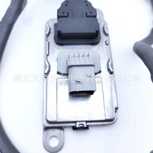 5Wk97307 Nox <b>Sensor</b> 24V Square Four Pin <b>For</b> <b>Car</b> Replacement Repair - Product Image 3